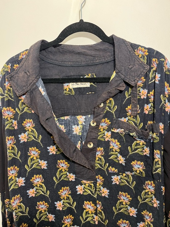 Free People We The Free Summer of Surf Pullover Button Henley Top - Picture 13 of 15